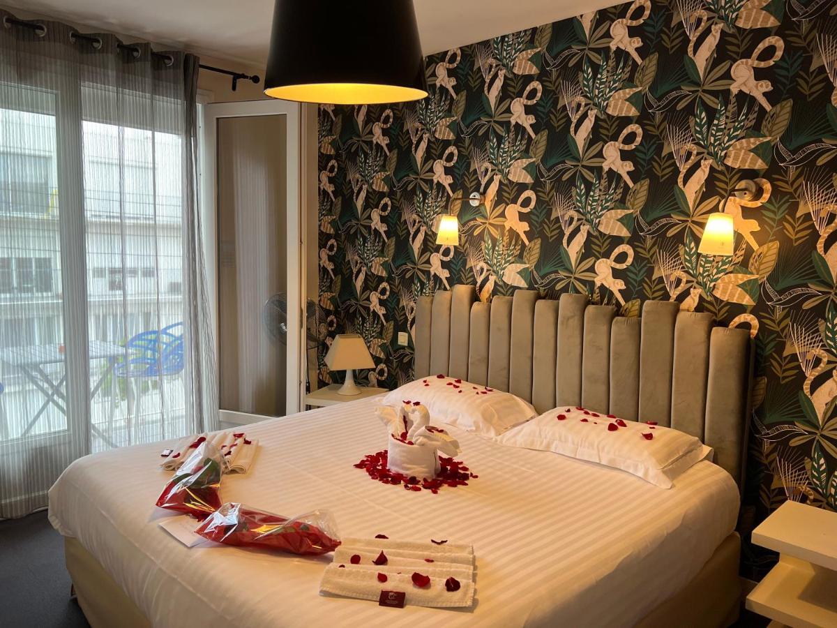 Calme Des Pins & Hotel Les Sables-dʼOlonne