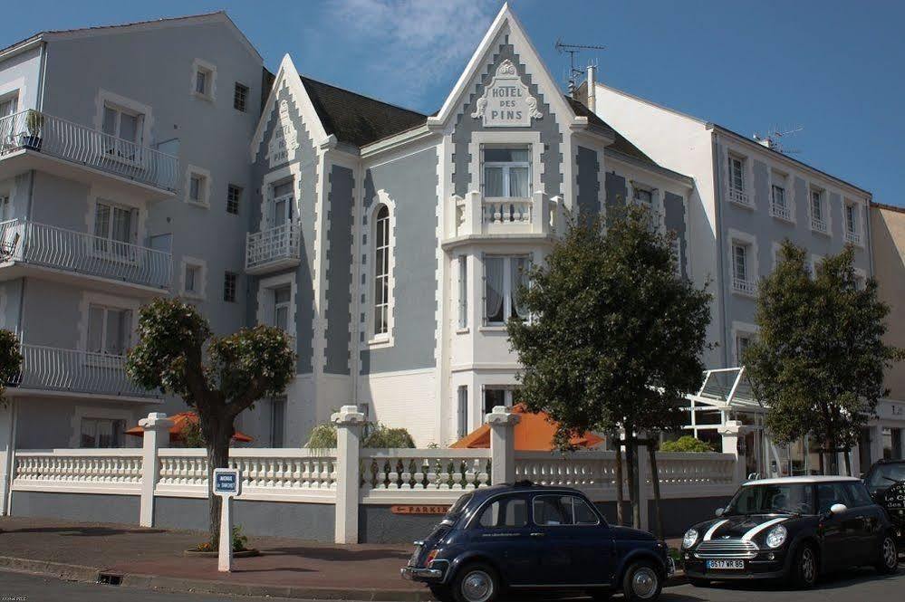 Calme Des Pins & Hotel Les Sables-dʼOlonne